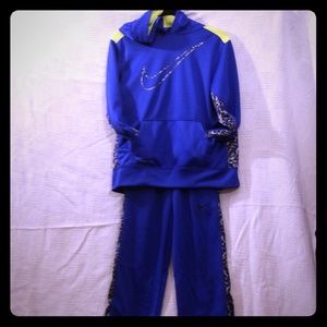 Blue Nike Therma-Fit warm-up suit
